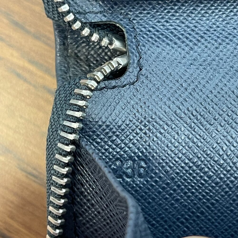 Prada Navy Saffiano Leather Long Travel Organizer Wallet - Preowned - Picture 14 of 15